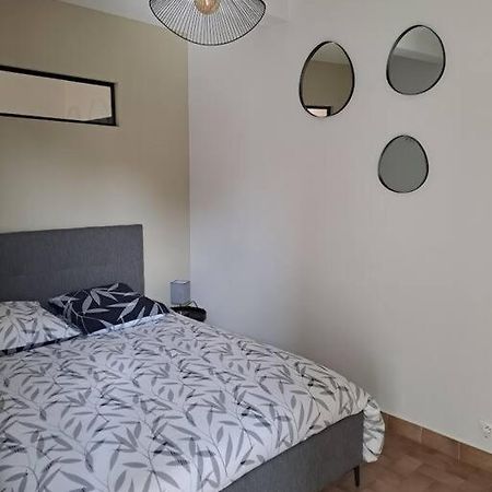 Appartamento Chez Beatrice Saint-Jouan-des-Guérets Esterno foto